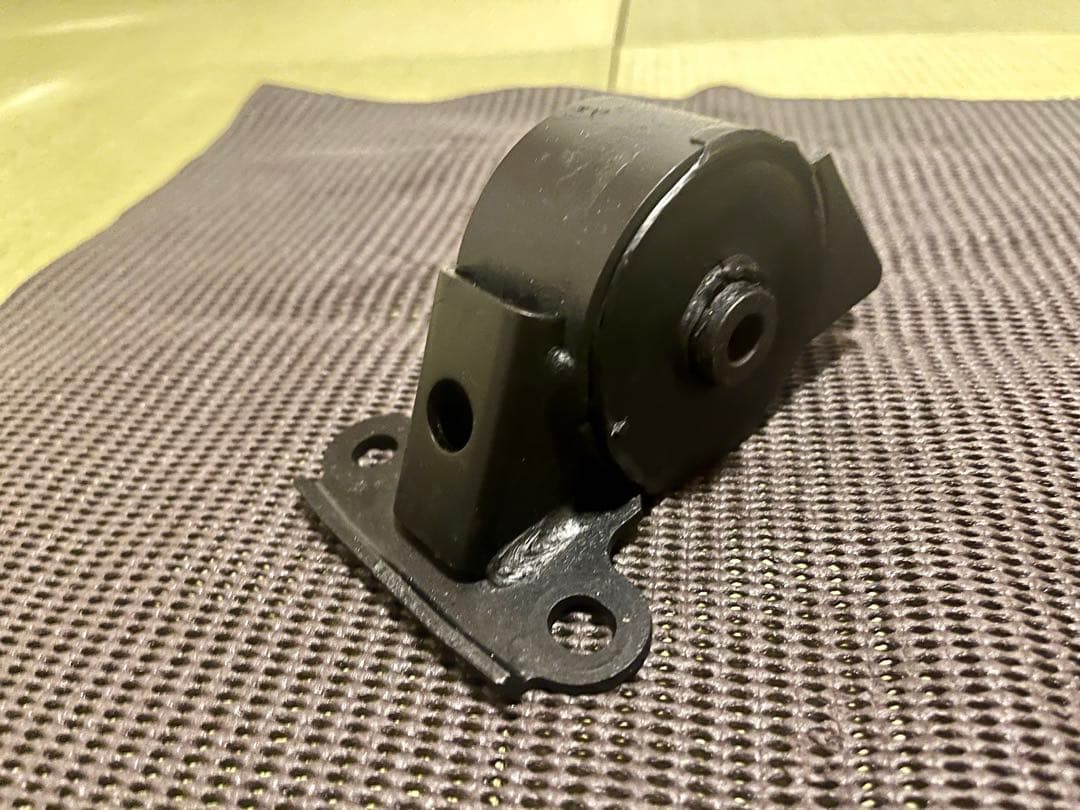MR-S　テクノプロスピリッツ　強化エンジンマウント 3000km中古