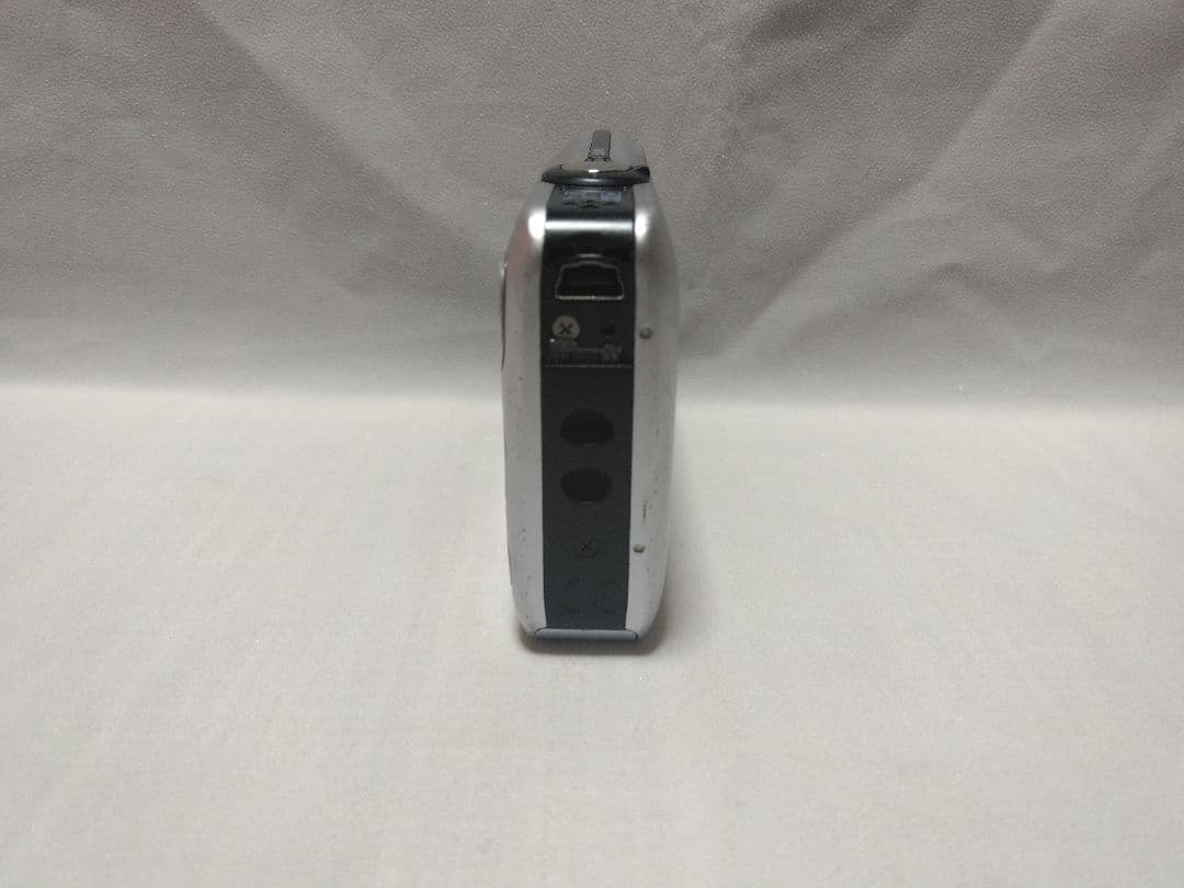 Canon IXY 200F 小キズ多数