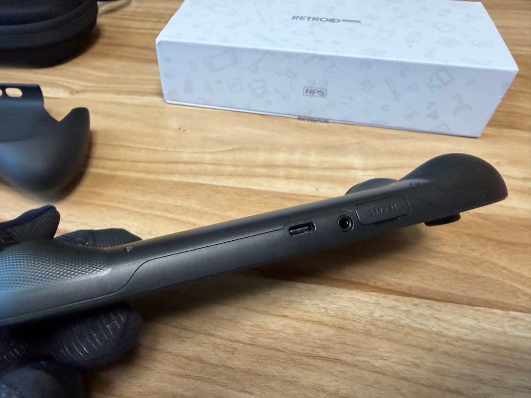 Retroid Pocket 5 ブラック 純正ポーチ・拡張グリップ・箱付き