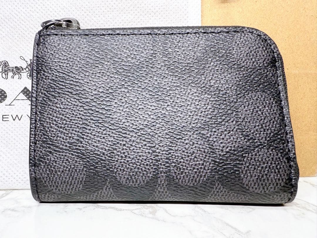 新品、未使用品。COACH ブラック レザー キーケース