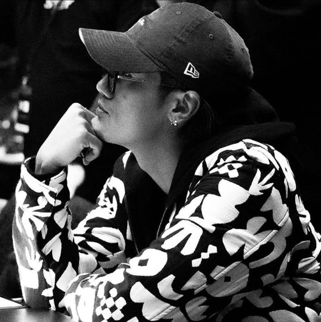 ZARA赤西仁着用人気ジャケット　希少　白黒　シャツ　ジャケット