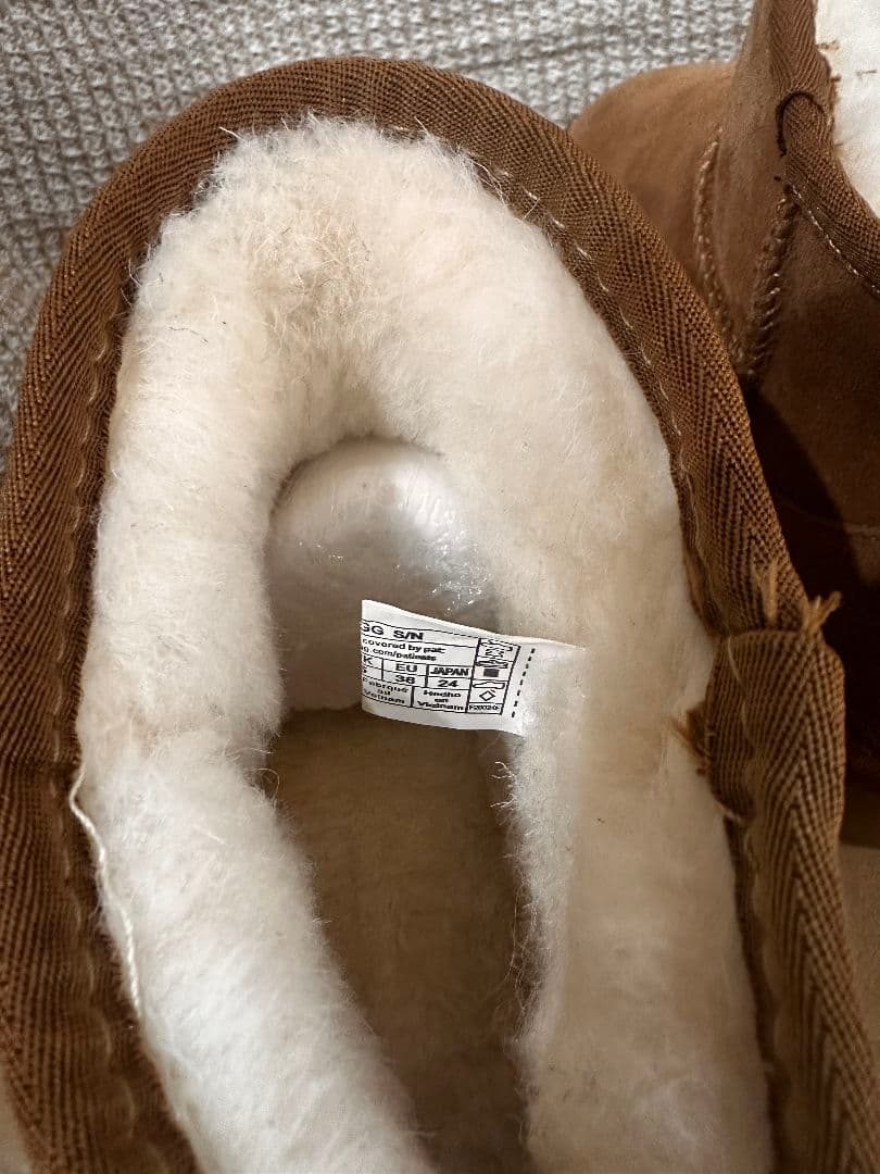 UGG ベージュ スエード ショートブーツ