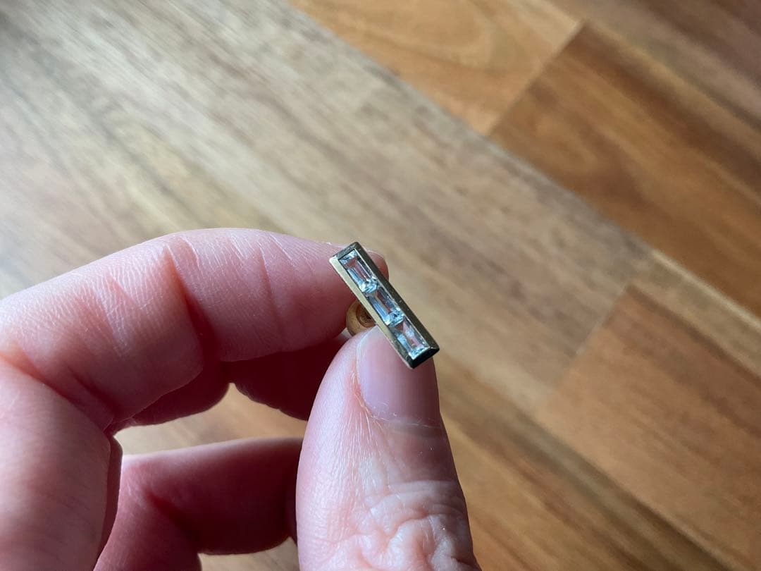 Hirotaka　アイスブルーベリルピアス　10K