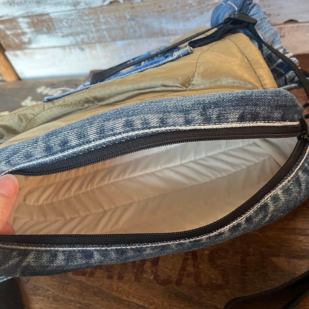 デニムリメイク ボディーバッグ