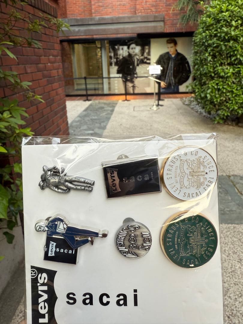 【コウ様用セット】sacai Levi's pins ゴールドシルバー青山店限定