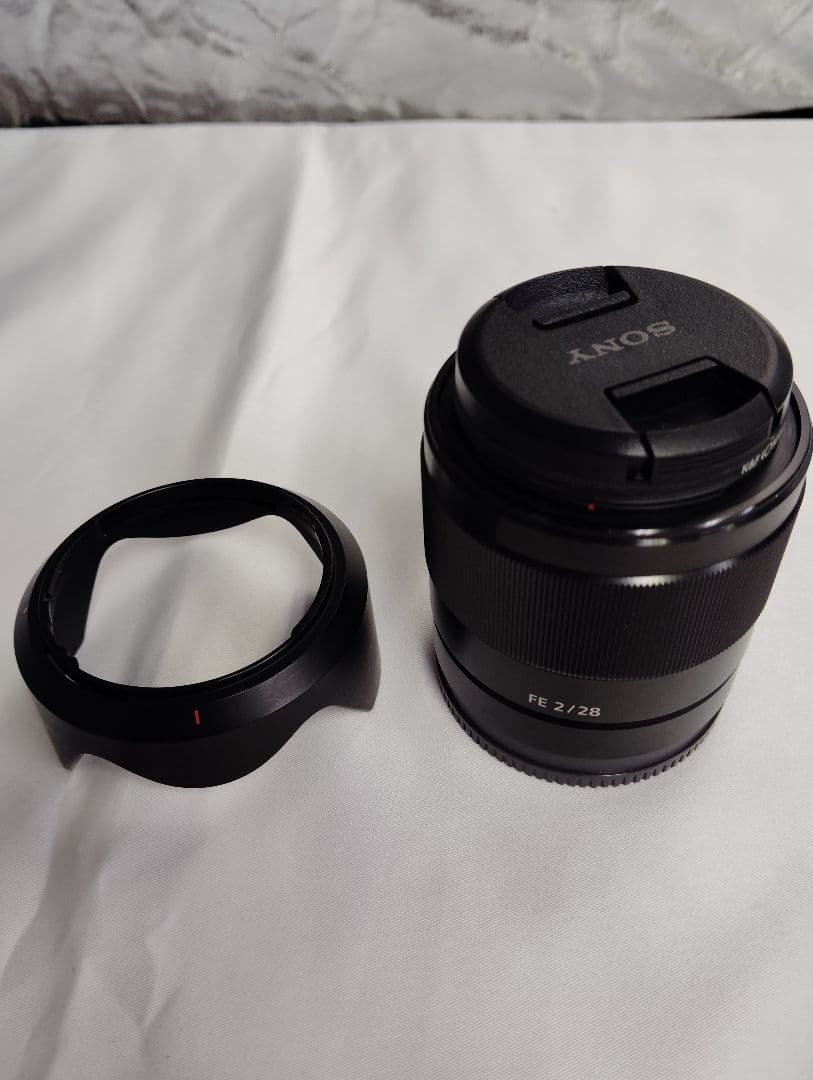 SONY FE 28mm F2 レンズ 　中古品
