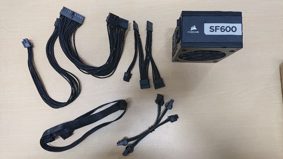 Corsair SF600 電源ユニット