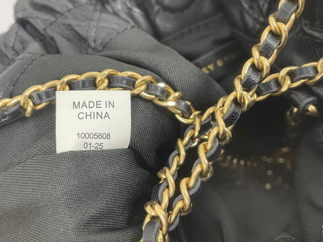 【極美品】　トリーバーチ キラ ダイアモンド キルト ショルダーバッグ