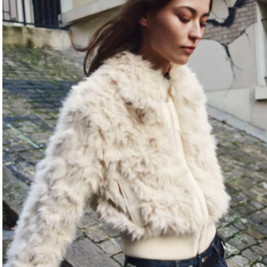 【新品未使用】♡ZARA♡ フェイクファーボンバージャケット Mサイズ