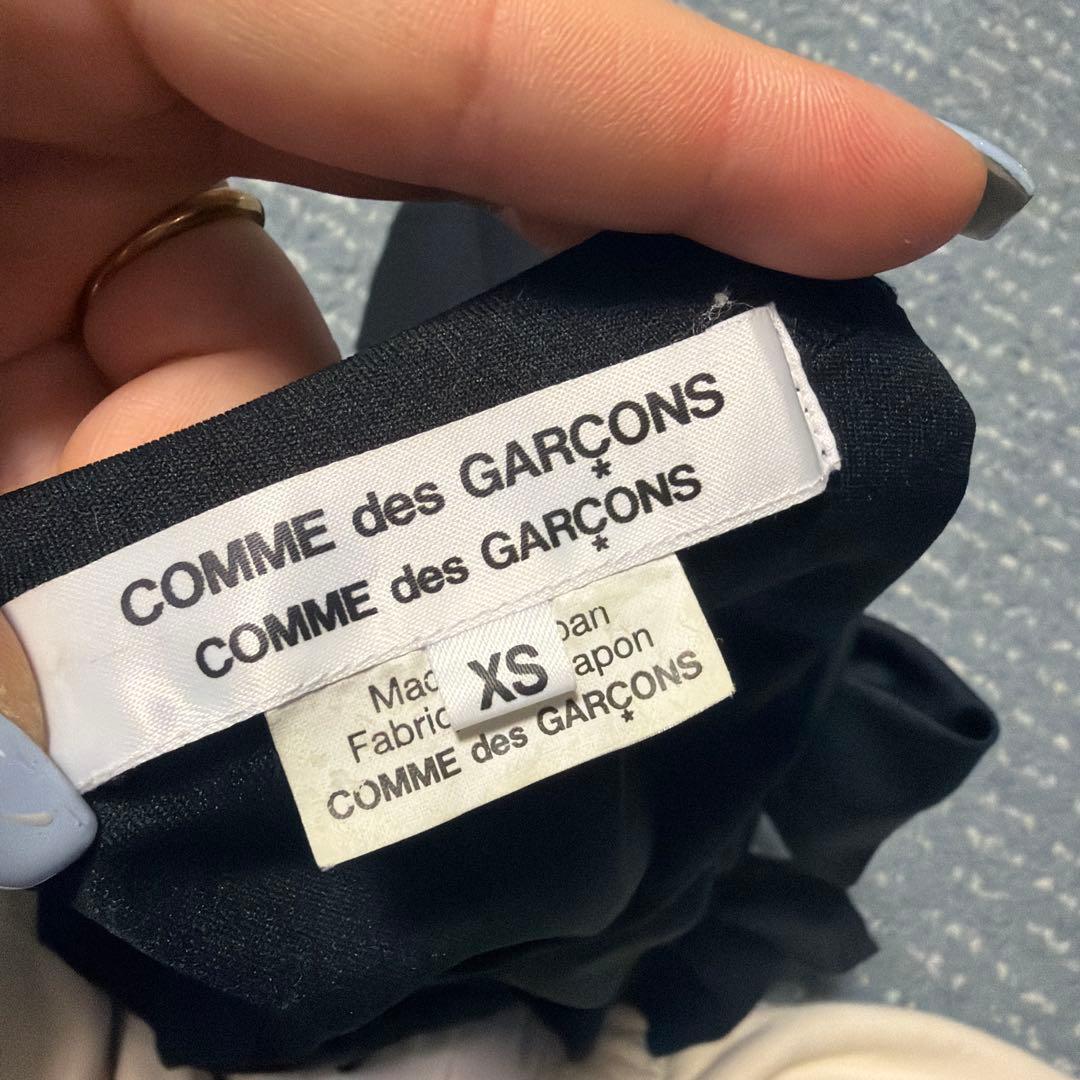 リボン付きブラック長袖Tシャツ XS