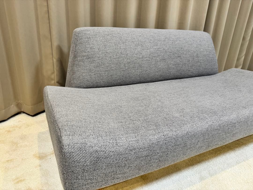 IDÉE AO SOFA (2 Seater) / イデー アーオ ソファ