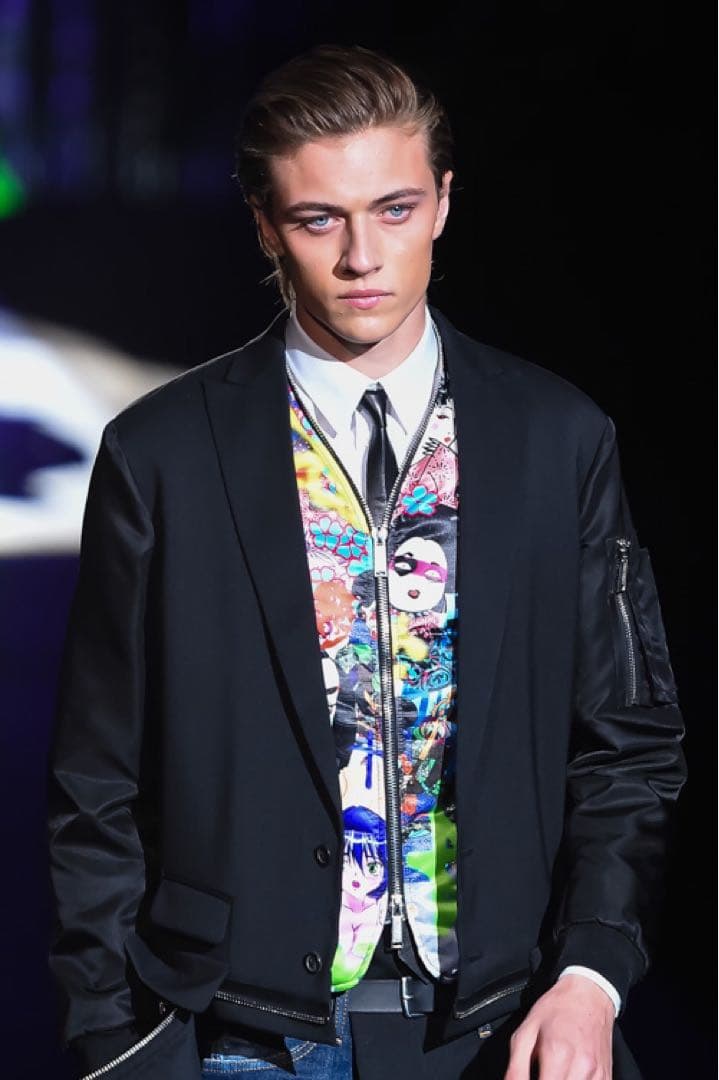 DSQUARED2 ディースクエアード　レア ダウンベスト