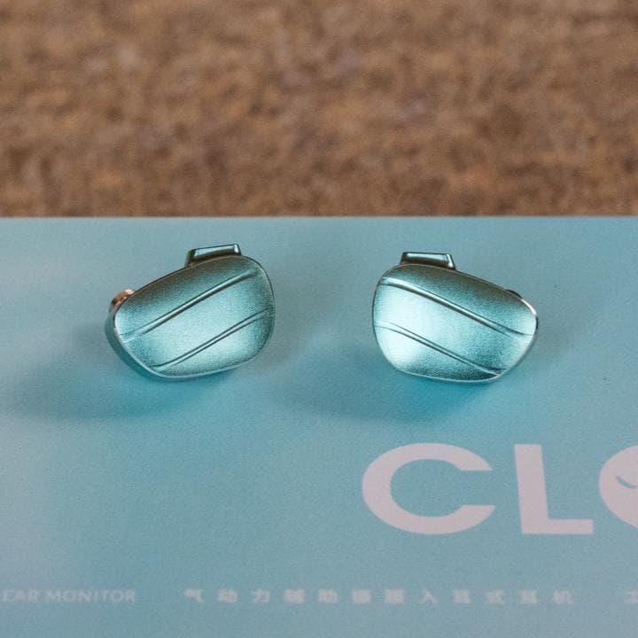 BQEYZ CLOUD（4.4mmプラグ）イヤホン【付属品完備】