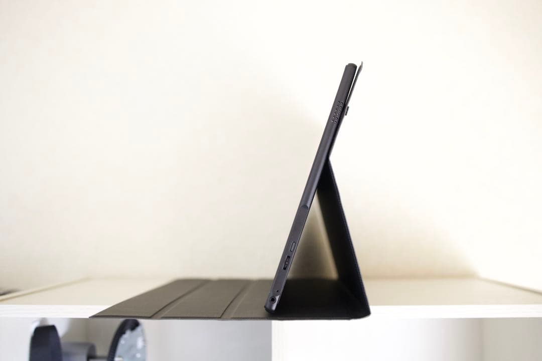 薄型モバイルモニター 15.6インチ