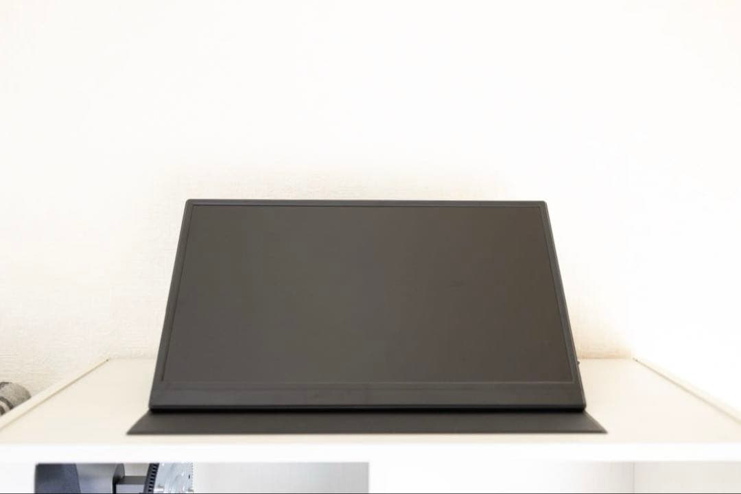 薄型モバイルモニター 15.6インチ