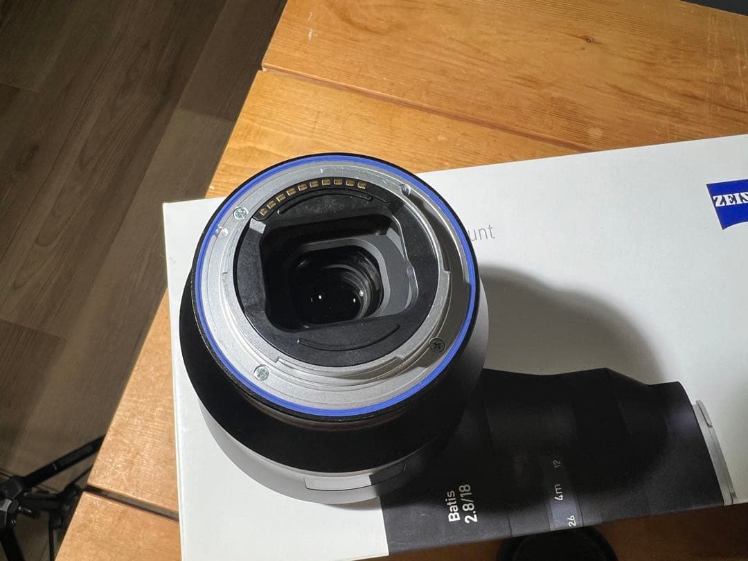 ZEISS Batis 2.8/18 単焦点レンズ