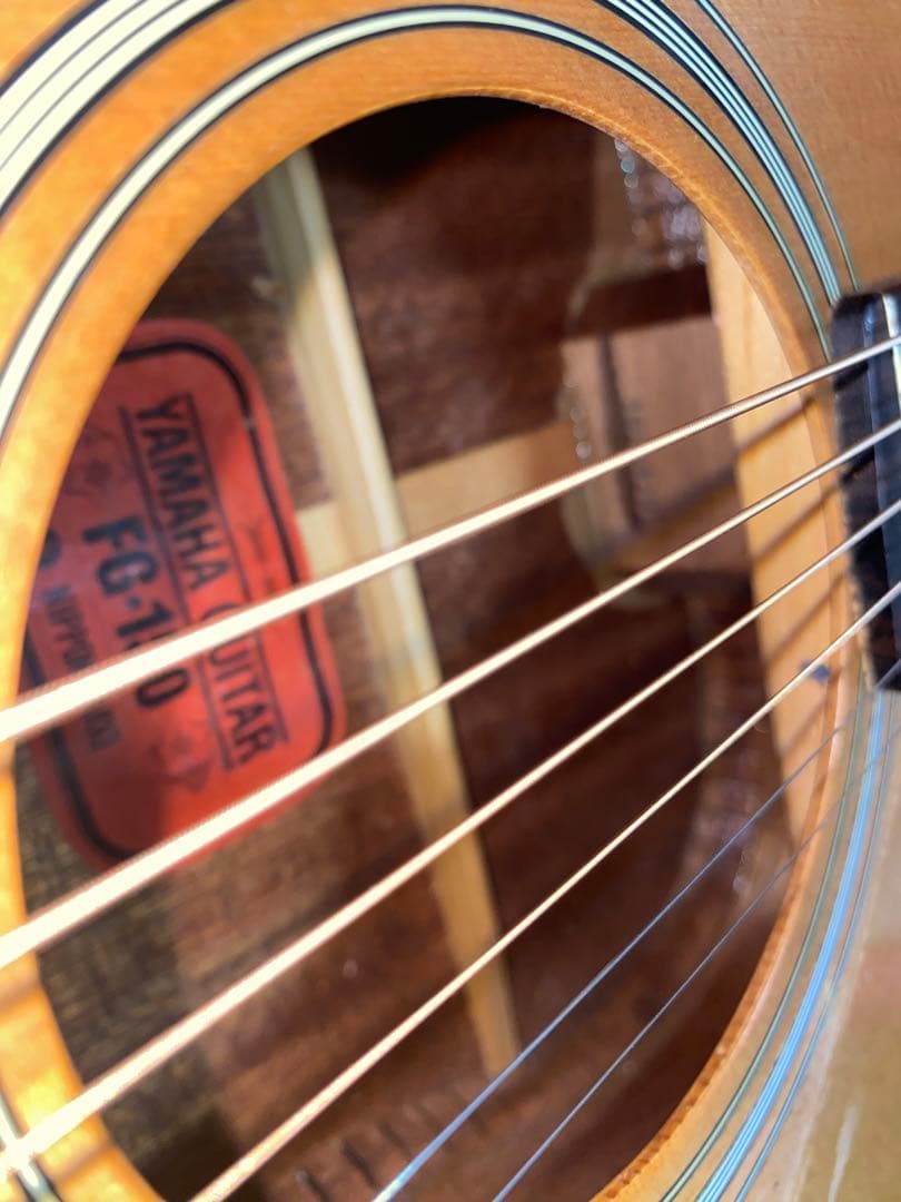 アコースティックギター　YAMAHA