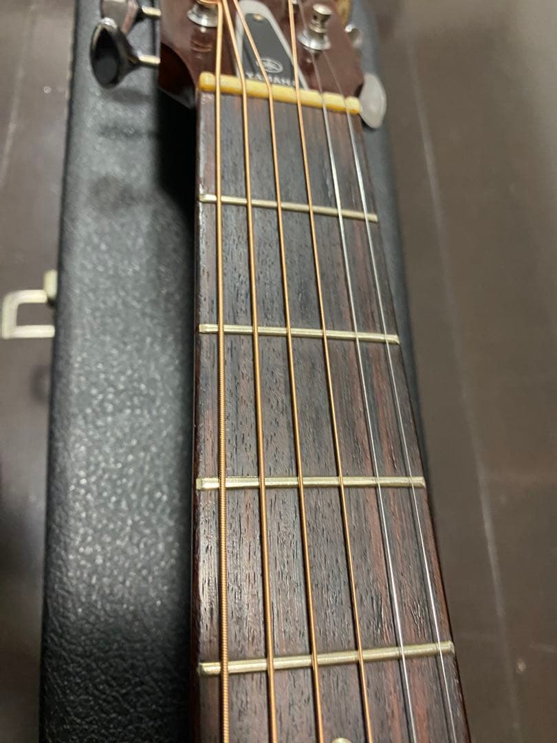 アコースティックギター　YAMAHA