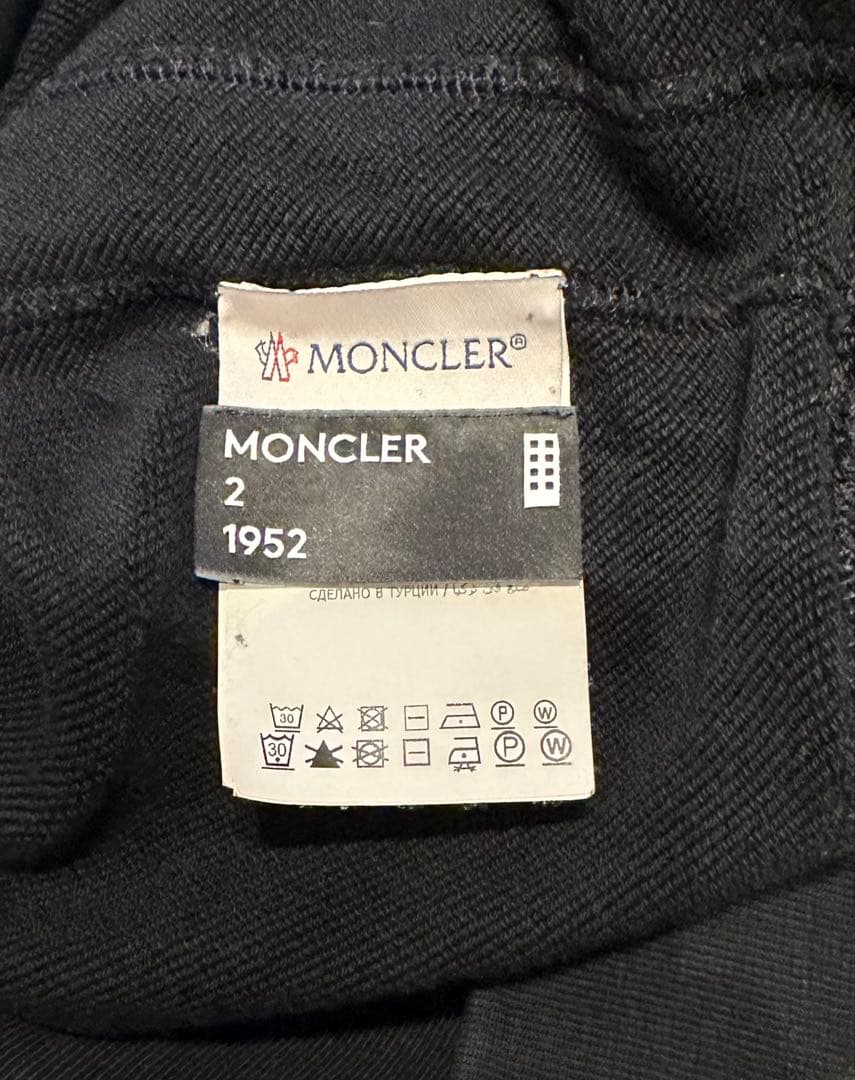 MONCLER 2 1952 ブラックスウェット