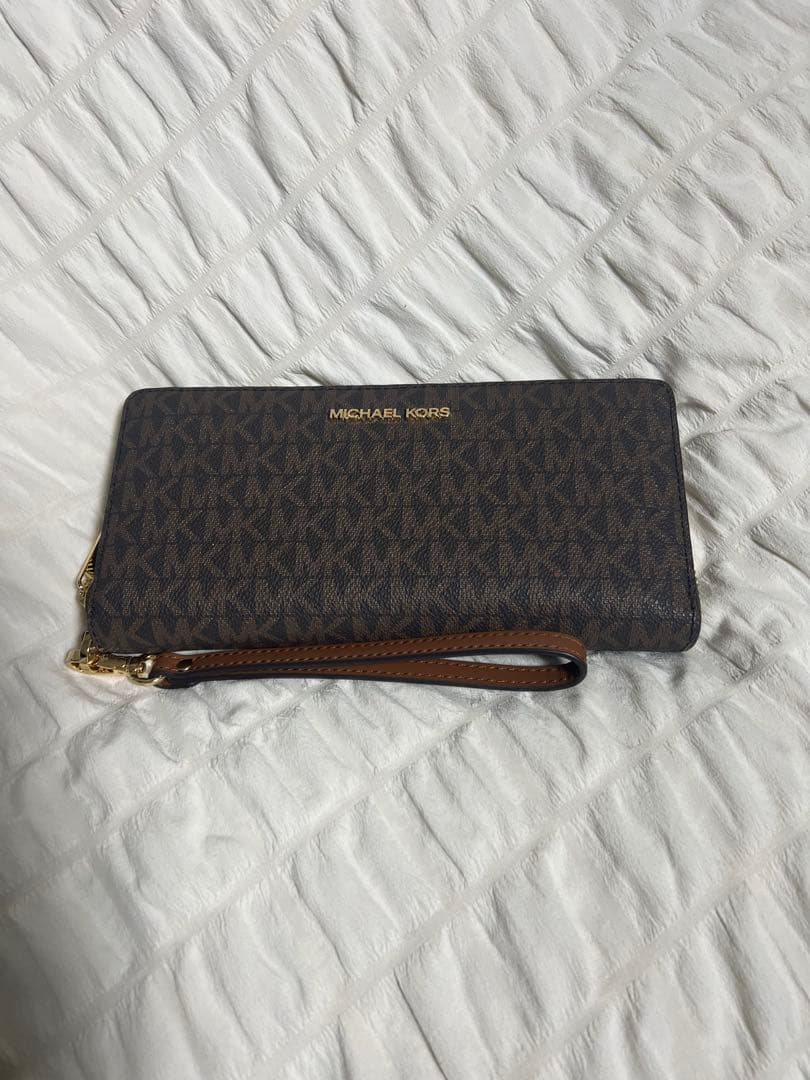 MICHAEL KORS長財布