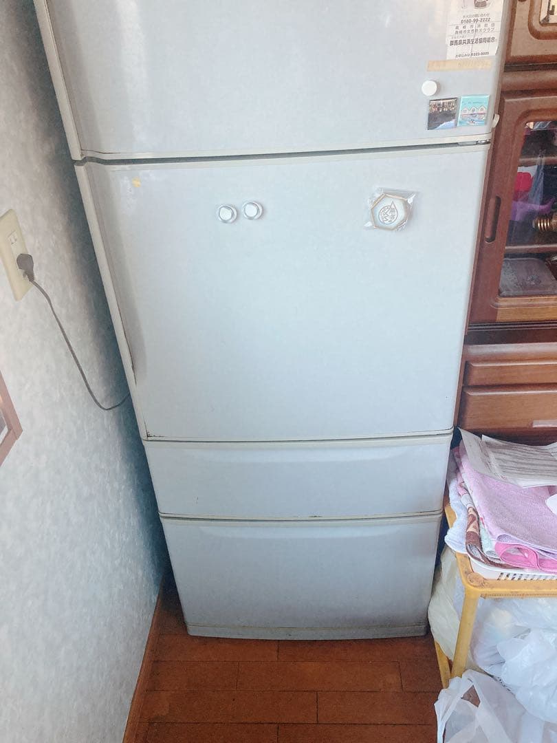 32年間使用/日立冷凍冷蔵庫R-S42D4生活家電415L