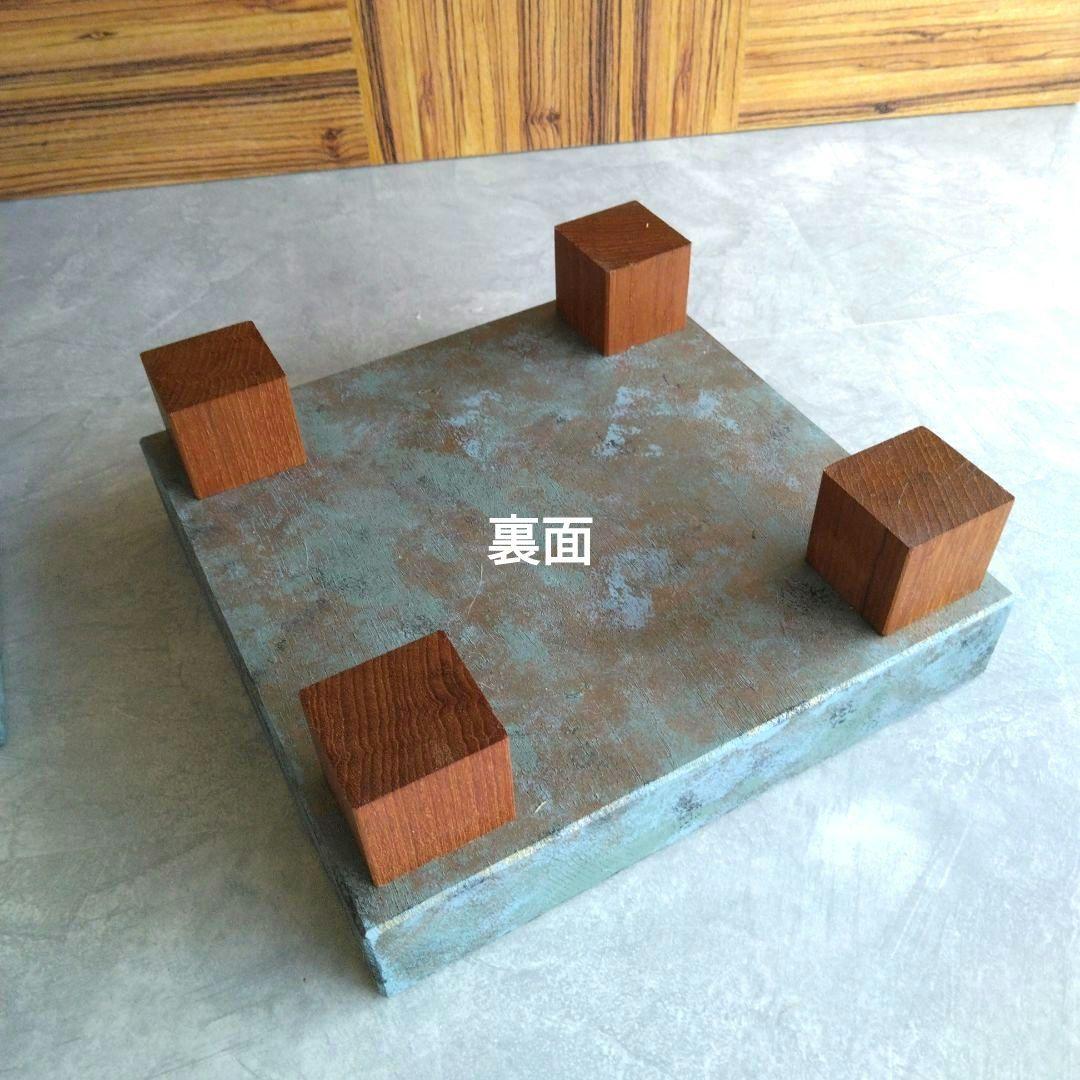 スピーカースタンド一対　青銅風仕上げ