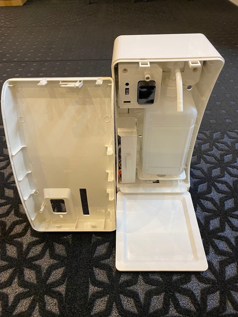 自動アルコール噴霧器　3台セット