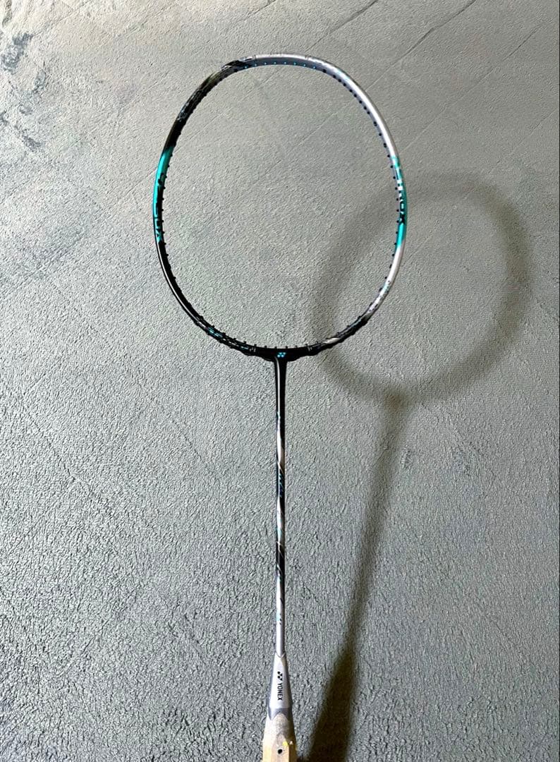 YONEXアストロクス88Dプロ3AX88D-P 4U5