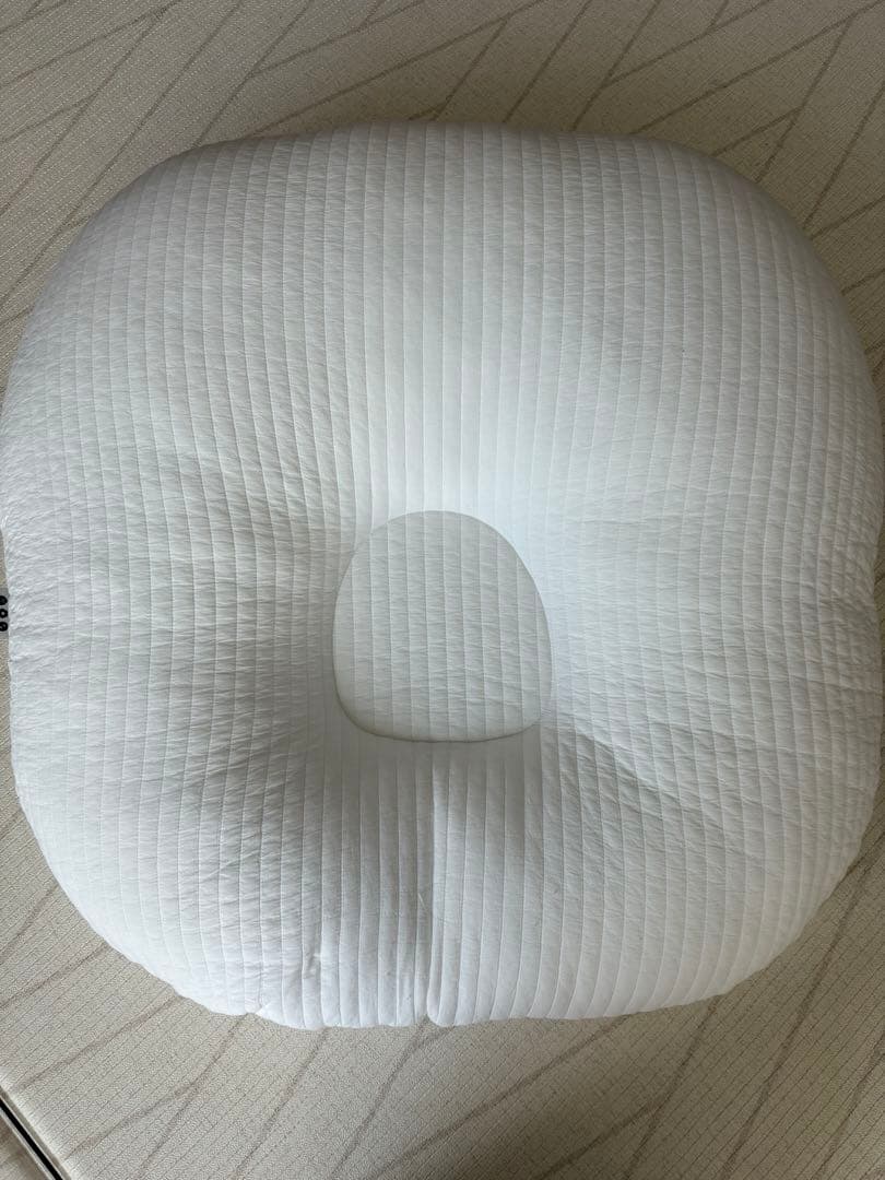 ロトトクッション　ROTOTO bebe 吐き戻し防止クッション　専用バック付き