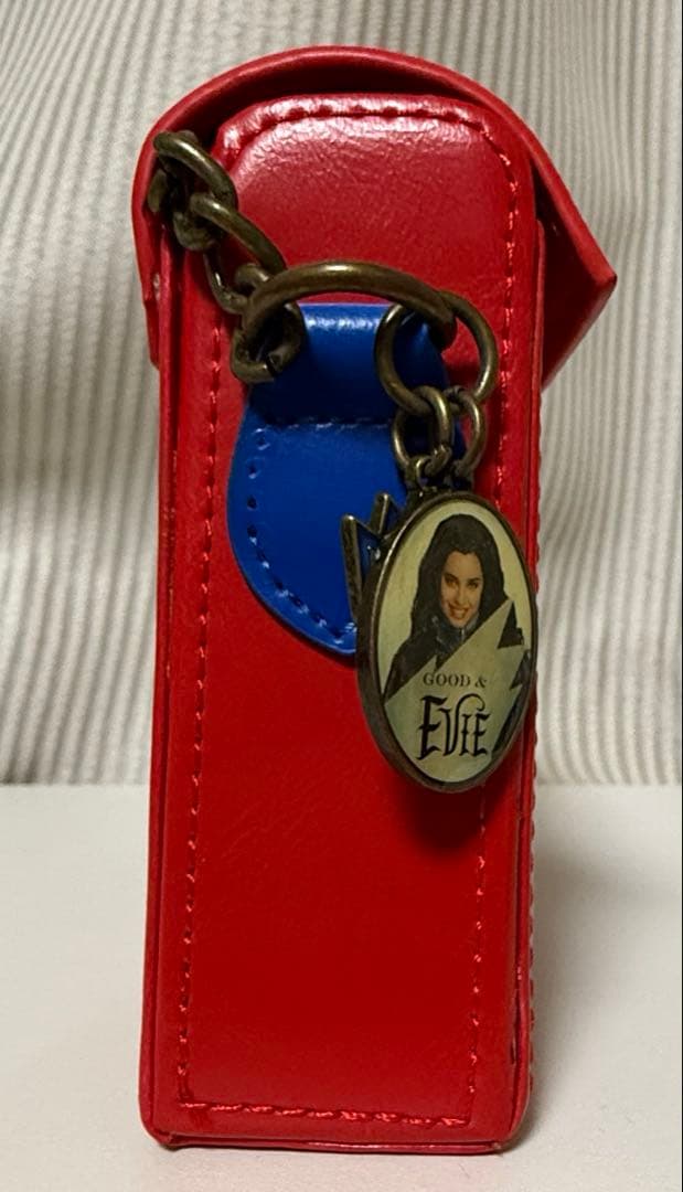 ディズニー ディセンダント イヴィ ショルダーバッグ 心臓箱