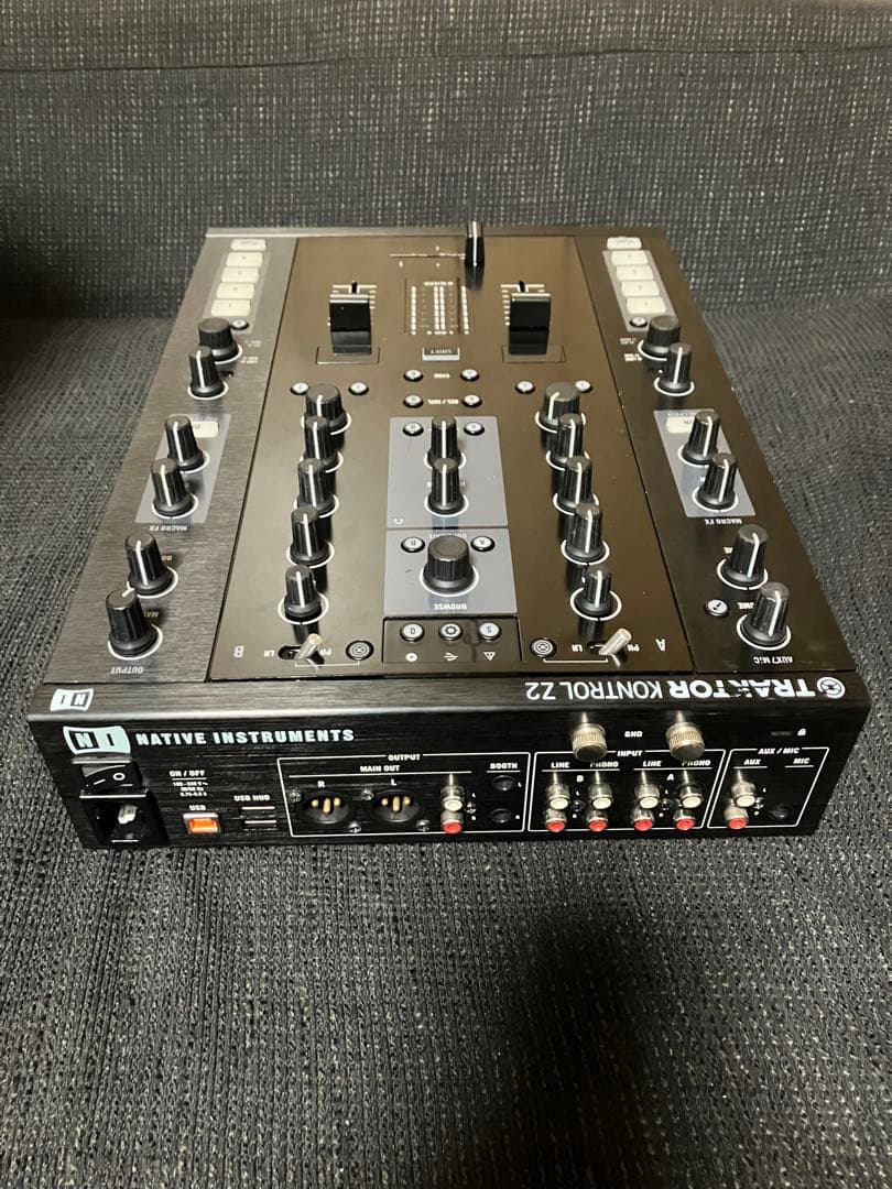 最終価格！付属品有！ライセンス無し！ ni traktor kontrol z2