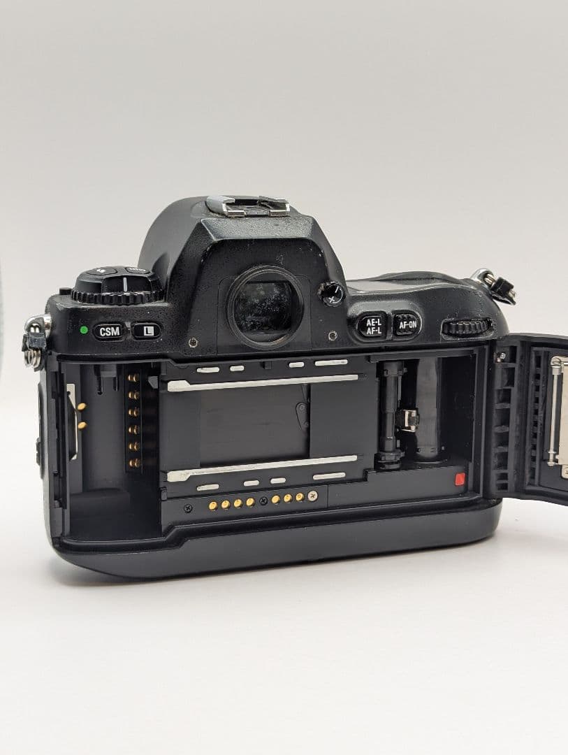 Nikon F100 ボディ 動作品 電池ホルダー無し