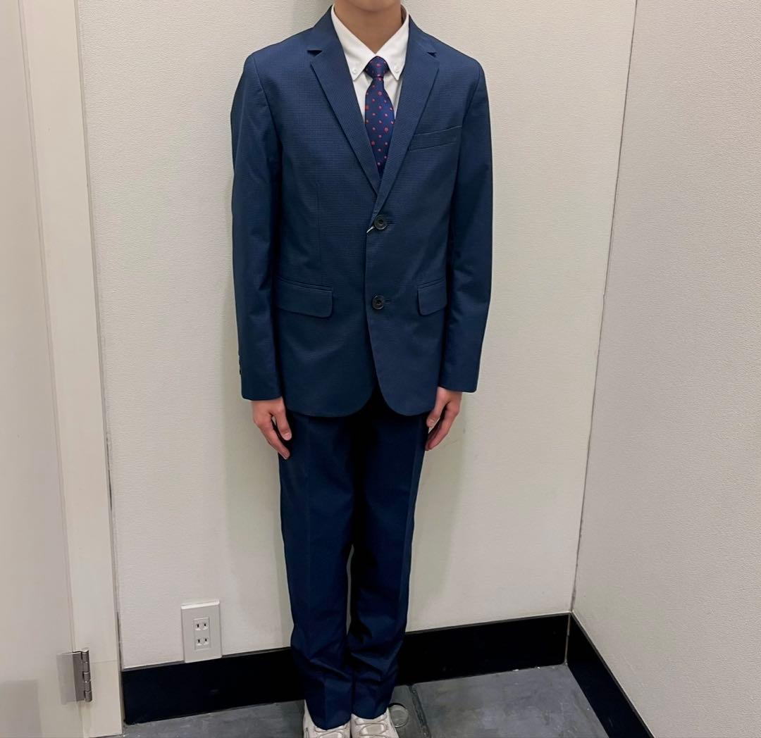 コムサイズム　卒業式　ボーイズ150cmスーツ上下セットシャツネクタイ2本付き