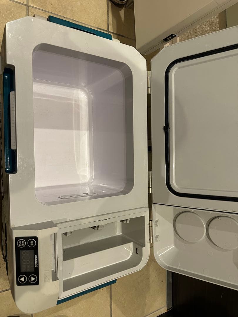 omitomayumi マキタ　移動式冷温庫