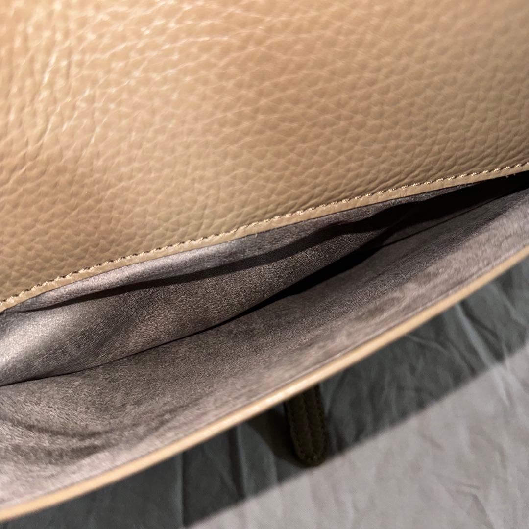 未使用級✨PELLEMORBIDA ペッレモルビダ　ショルダーバッグ　MB047