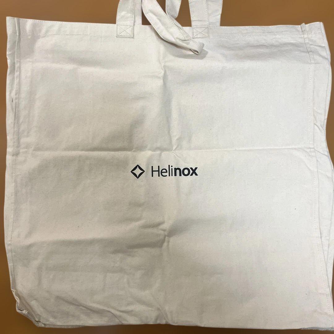 ヘリノックスのテーブル