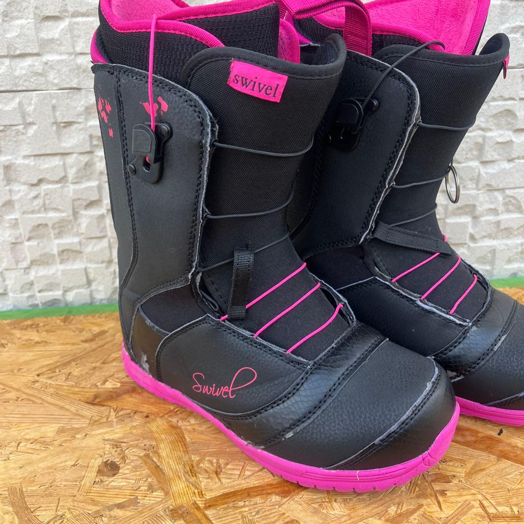 足の大きい女性！超軽量！フィット感抜群！swivel 25.5cm