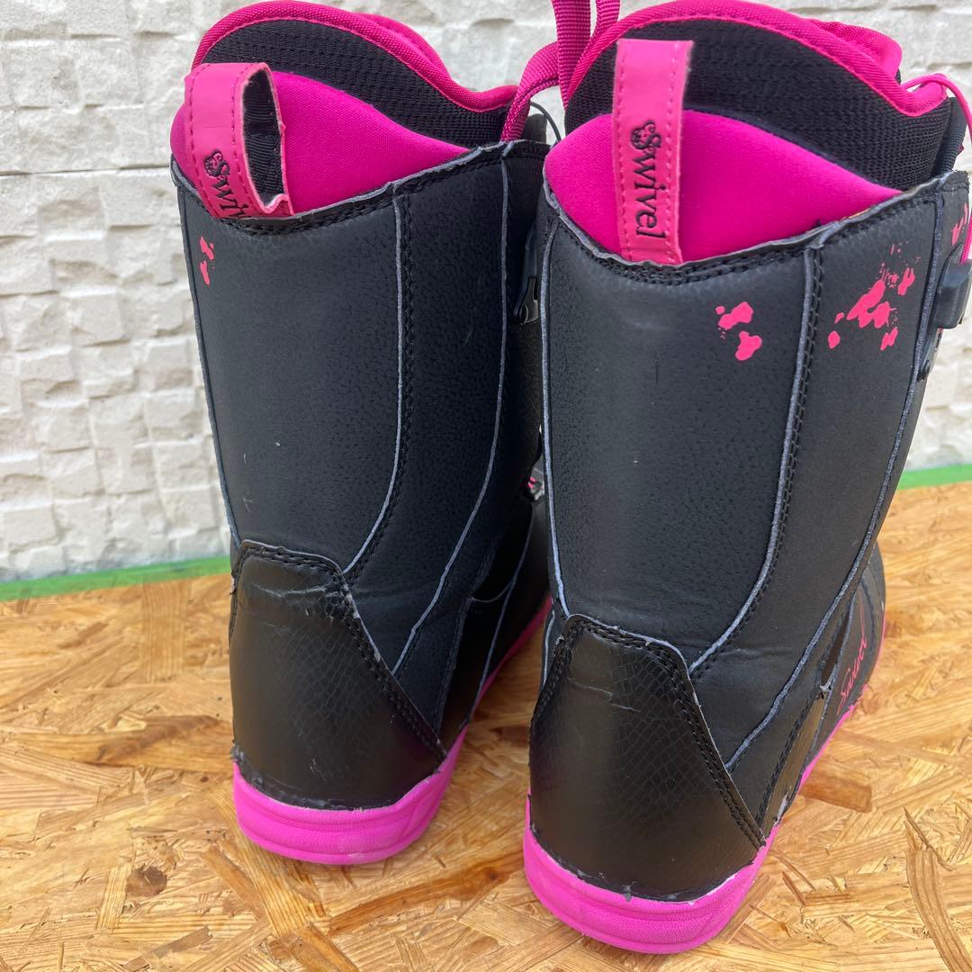 足の大きい女性！超軽量！フィット感抜群！swivel 25.5cm