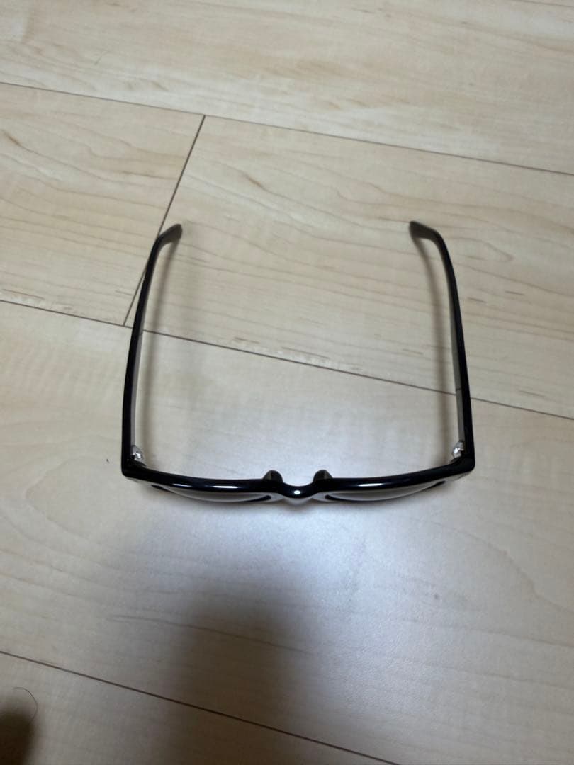 TOM FORD ブラックキャットアイサングラス