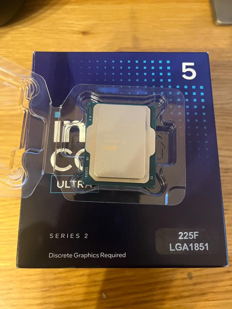 Intel Core Ultra 5 225F BOX 中古美品 短期間使用のみ