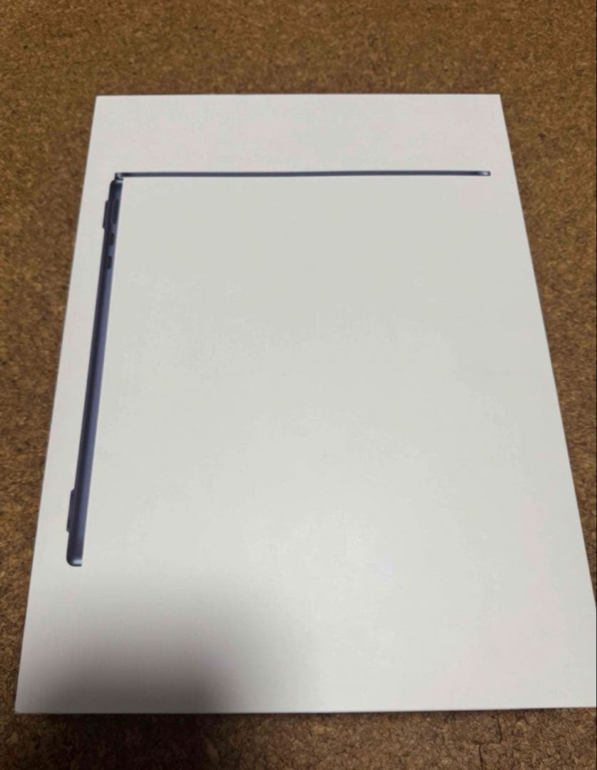 送料込み未使用Apple13インチMacBook Air本体マックブックケース付