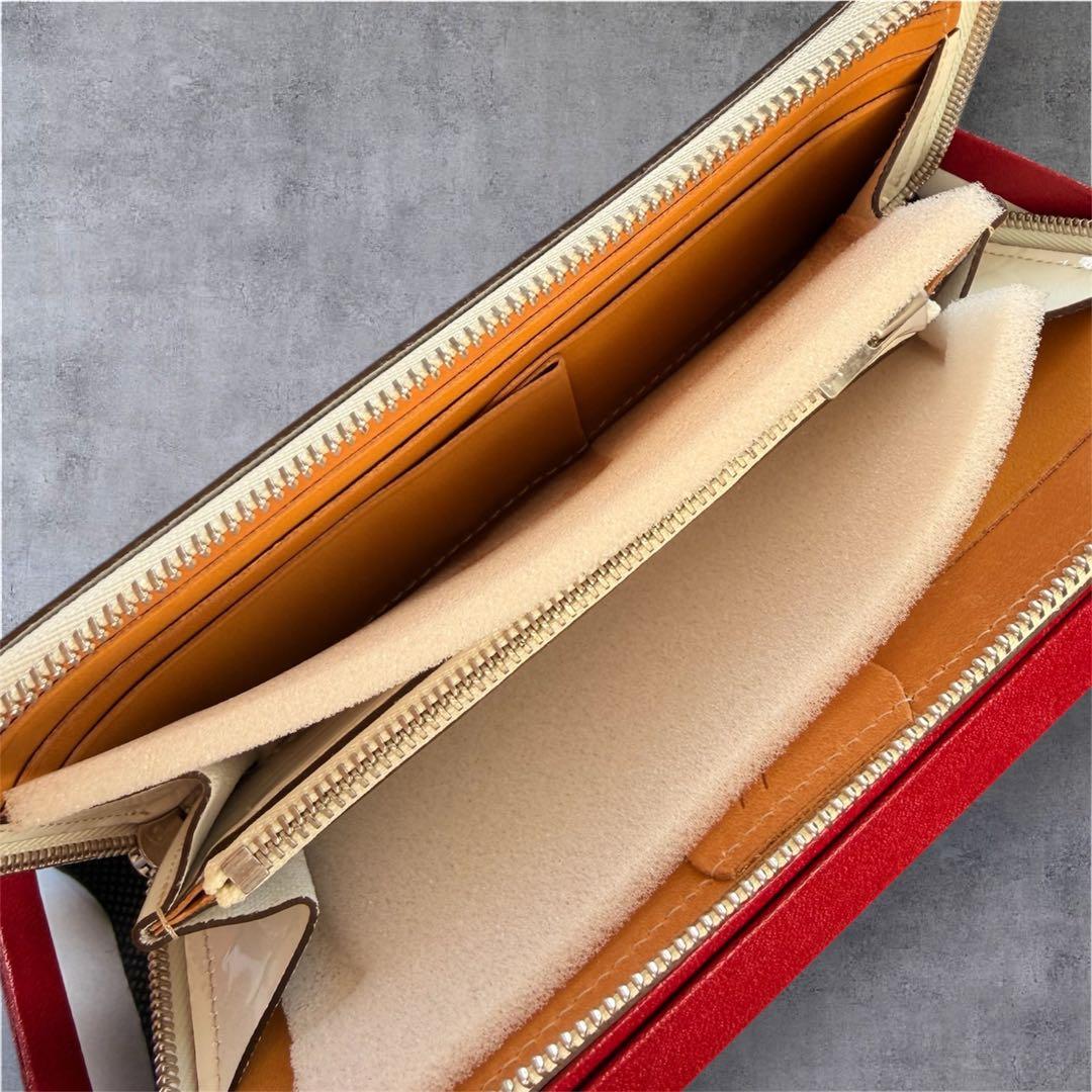 新進工房SINSIN工房 新品、未使用エナメルホワイト財布　1/22日出品取下げ