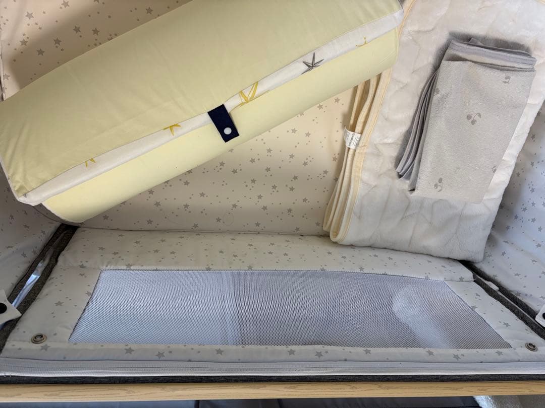 HZDMJ ベビーベッド 折りたたみ　グレー