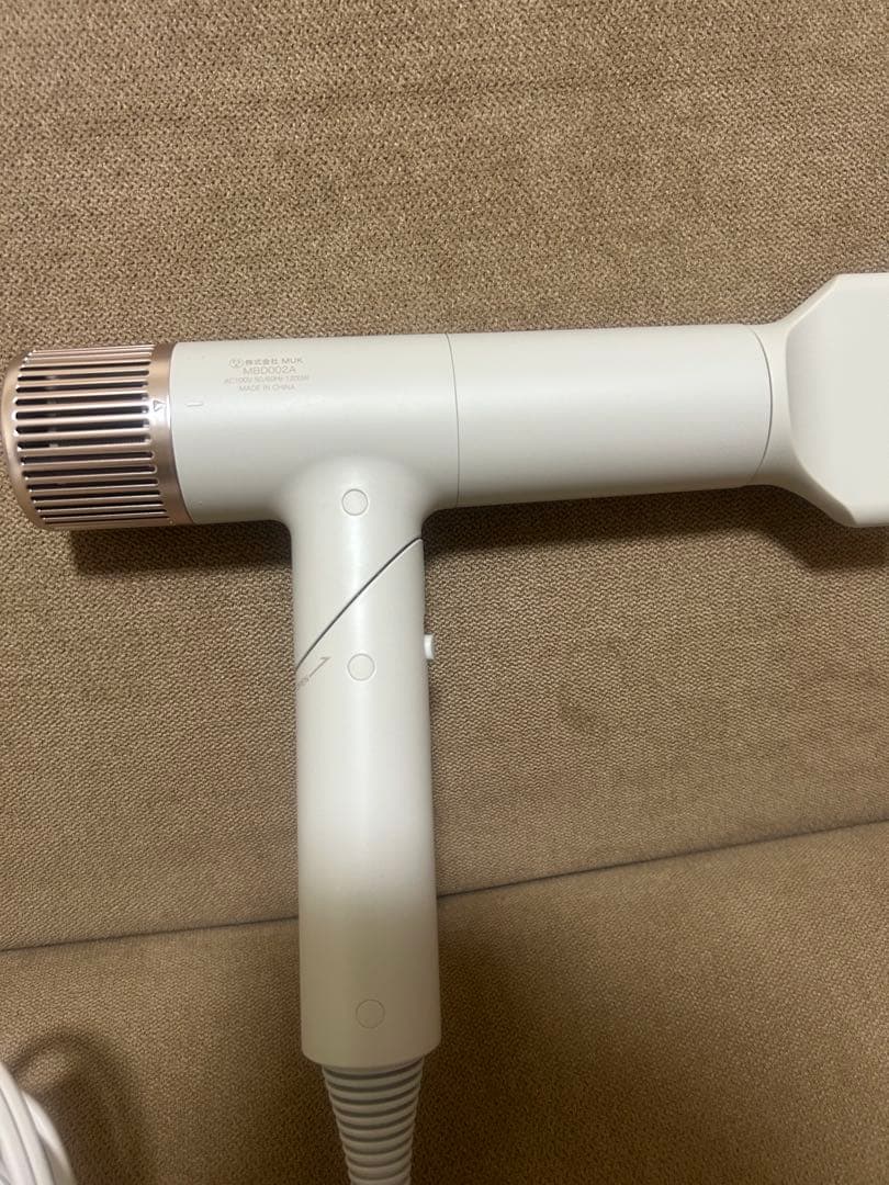 INGRACE Velena hairdryer グレージュ