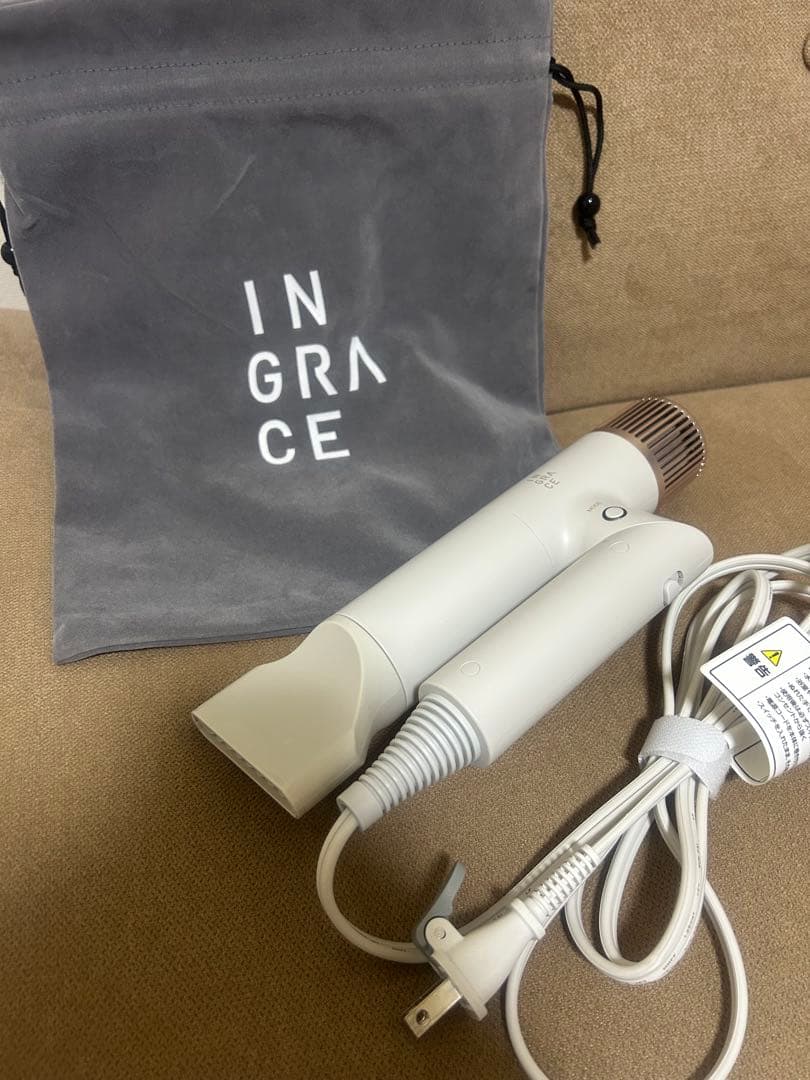 INGRACE Velena hairdryer グレージュ