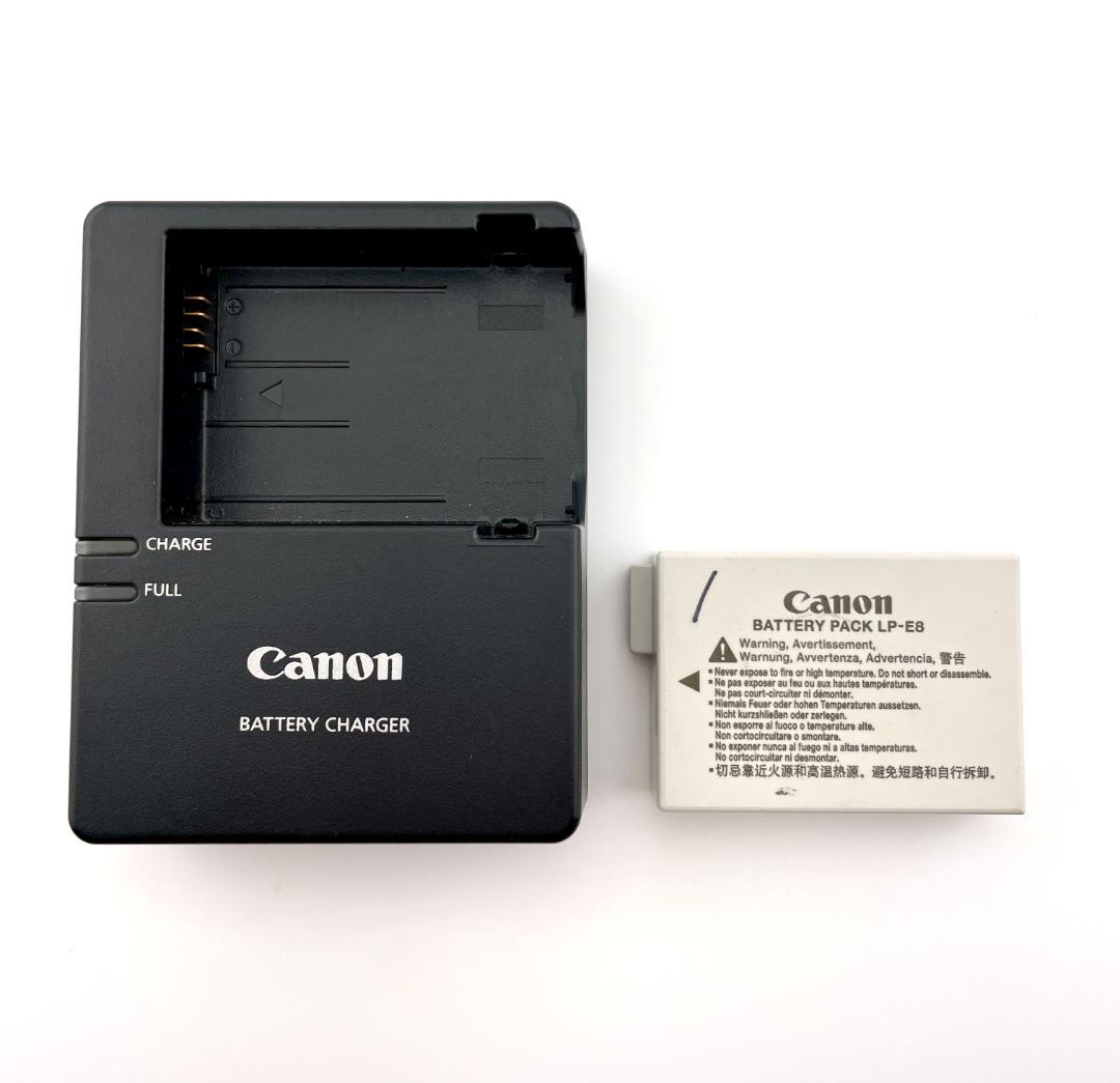 Canon キヤノン EOS Kiss X7i ボディ デジタル一眼レフカメラ