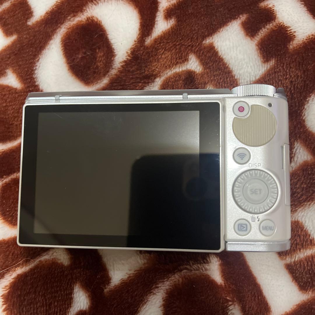 【中古】(非常に良い)CASIO デジカメEXILIM EX-ZR3200VP