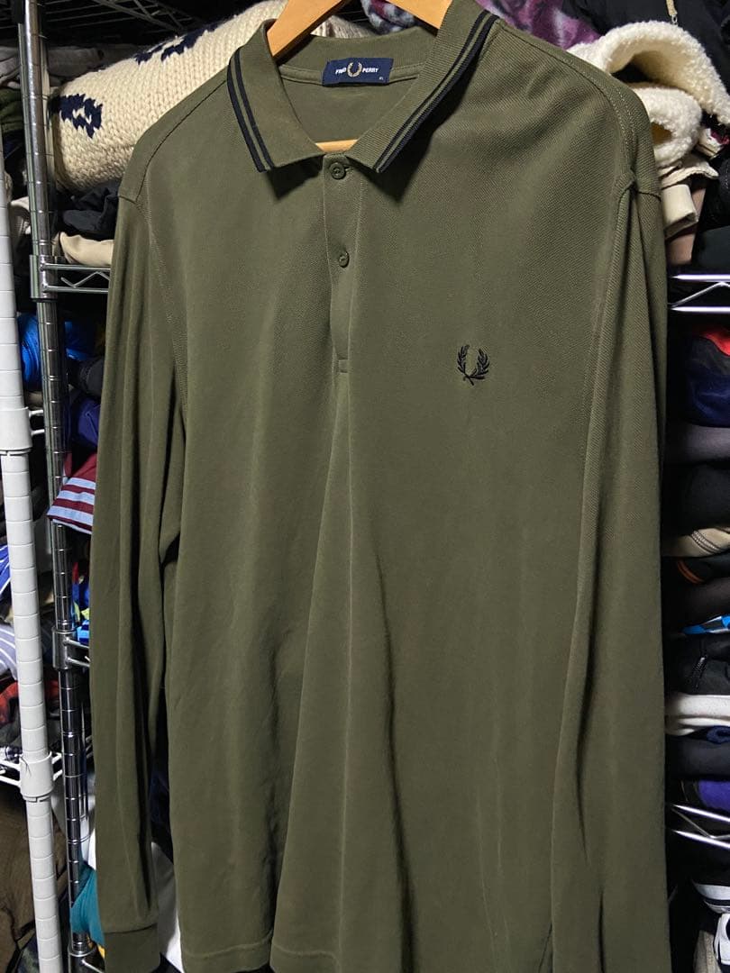 美品 FRED PERRY オリーブ 長袖ポロシャツ