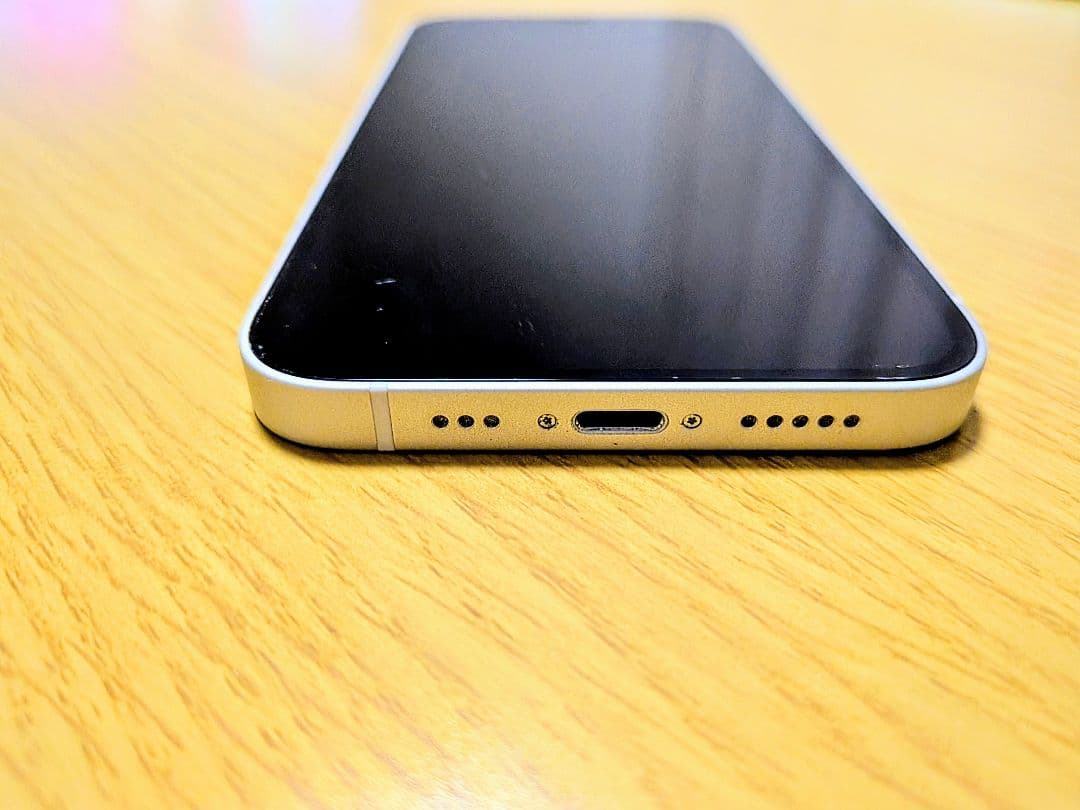 【美品】Apple iPhone 12 ホワイト　64g