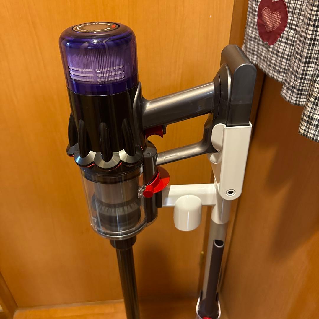 しんdyson‼️デジタルスリムフィラフィ SV18充電スタンド付き